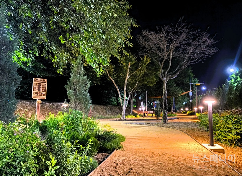 b41a2-6a2a47f06aa52-6633d4194caa94196e53a07e66ea87795639eba3.jpg