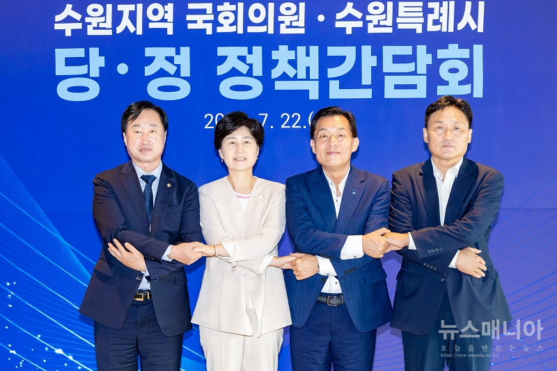 b41a2-6a61c02c3a208-bdf56fe465d2bfe21ef64c6ea34cafa74be43f9a.jpg