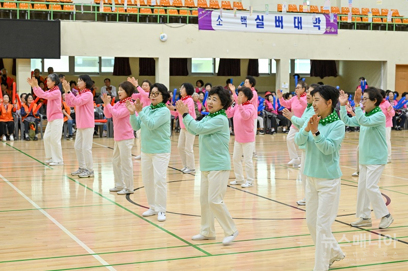 b41a2-6abe0ae62bfba-5e8f4d251b88a18b68b808569d50e37dedf840cc.jpg